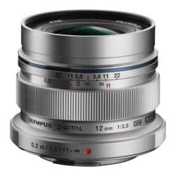 OLYMPUS OBJECTIF 12MM F/2 SILVER