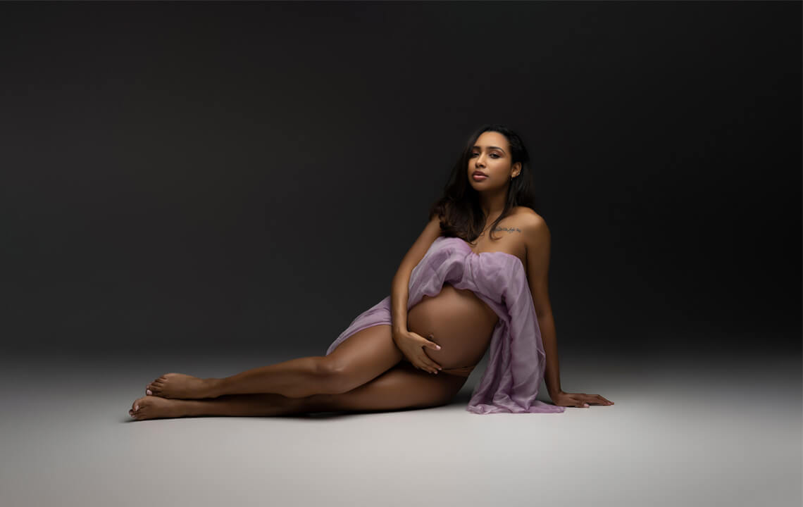 femme shooting studio grossesse
