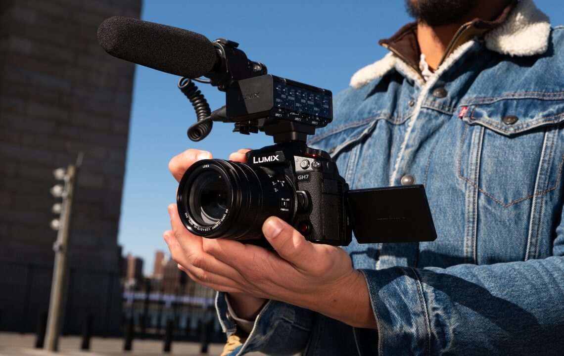 Lumix GH7 avec un micro