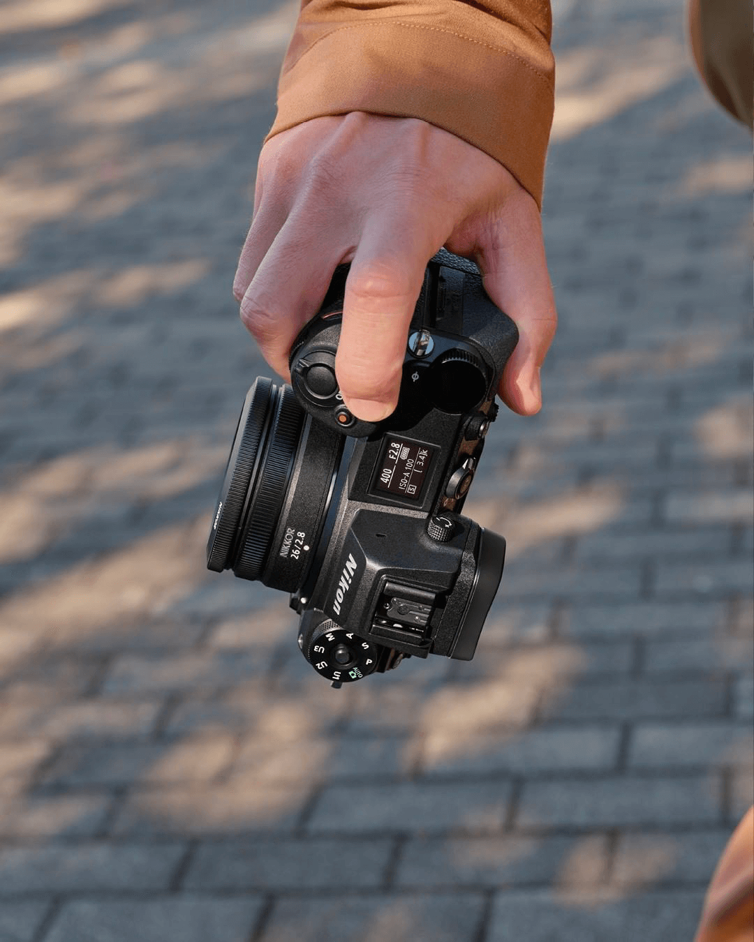 Objectif Nikon Nikkor Z 26mm F/2.8 S sur Nikon Z5